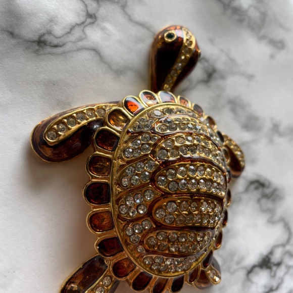 Large Beautiful Turtle Rhinestone Brooch. - Picture 5 of 11
